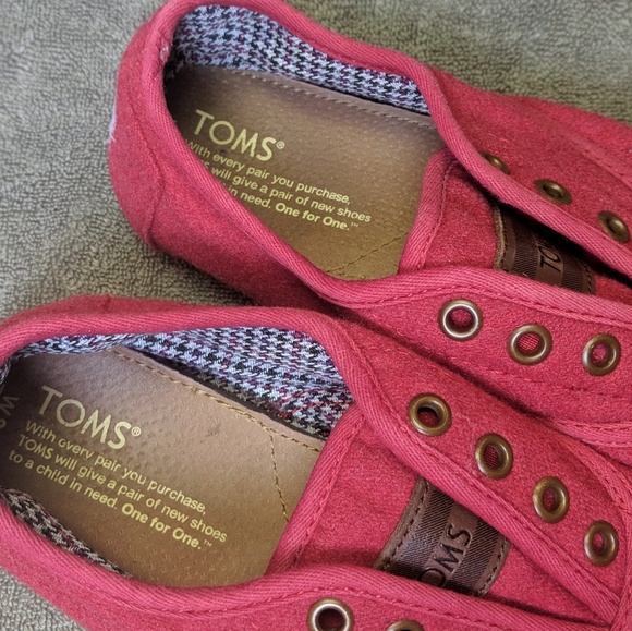 Tom's Loafers - Picture 5 of 6